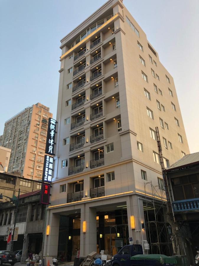 Hotel Maple Taiwan Boulevard Тайджун Екстериор снимка