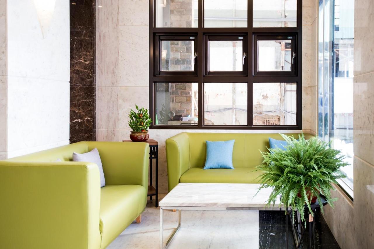 Hotel Maple Taiwan Boulevard Тайджун Екстериор снимка