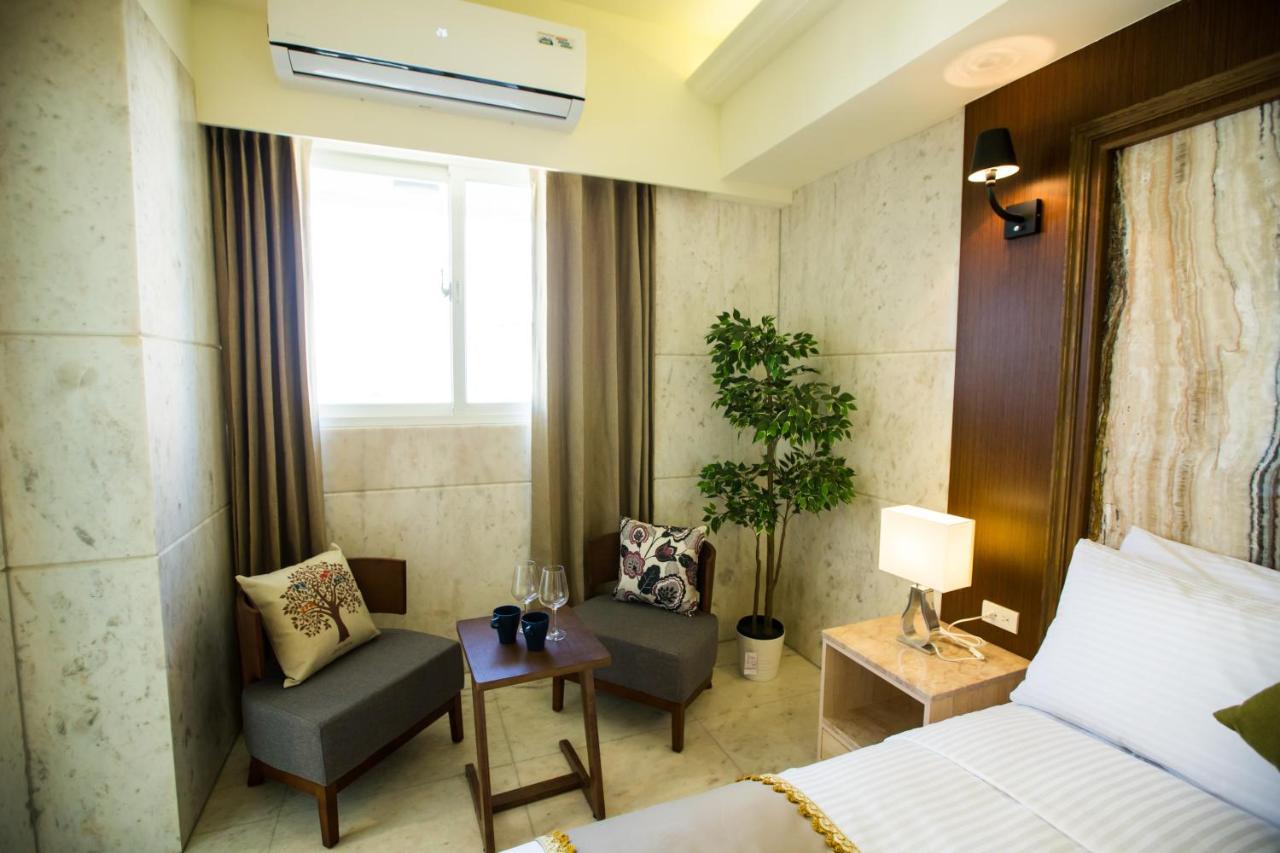 Hotel Maple Taiwan Boulevard Тайджун Екстериор снимка