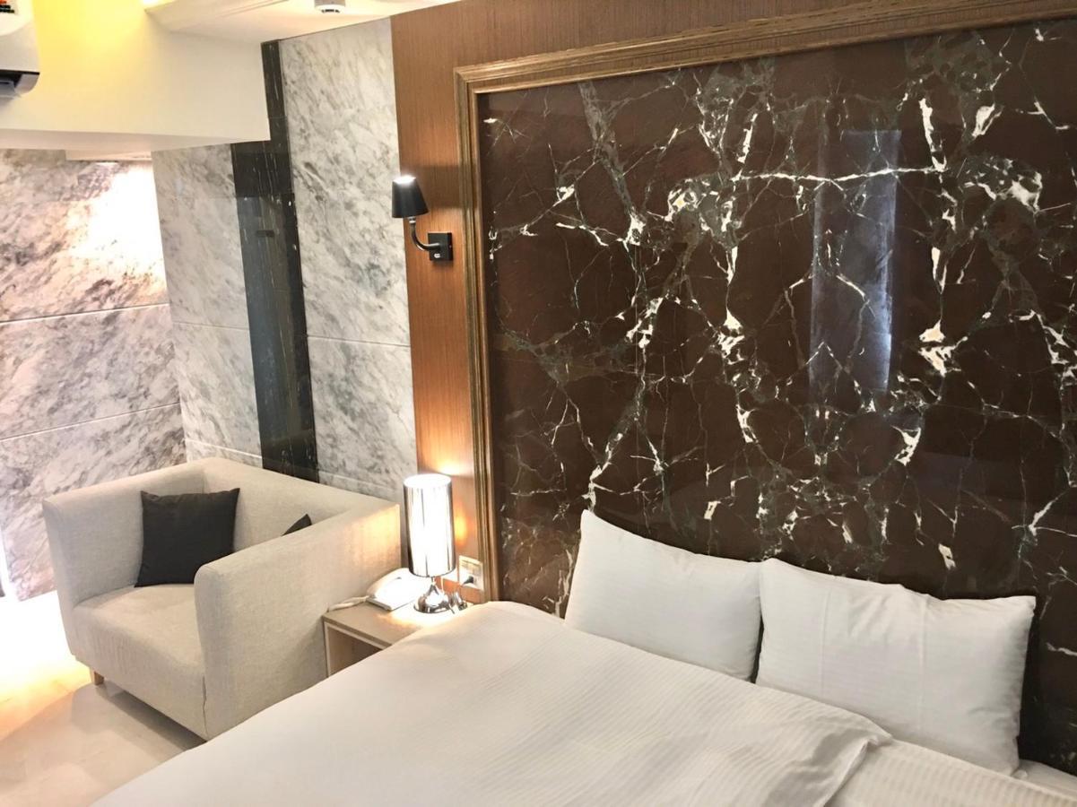 Hotel Maple Taiwan Boulevard Тайджун Екстериор снимка